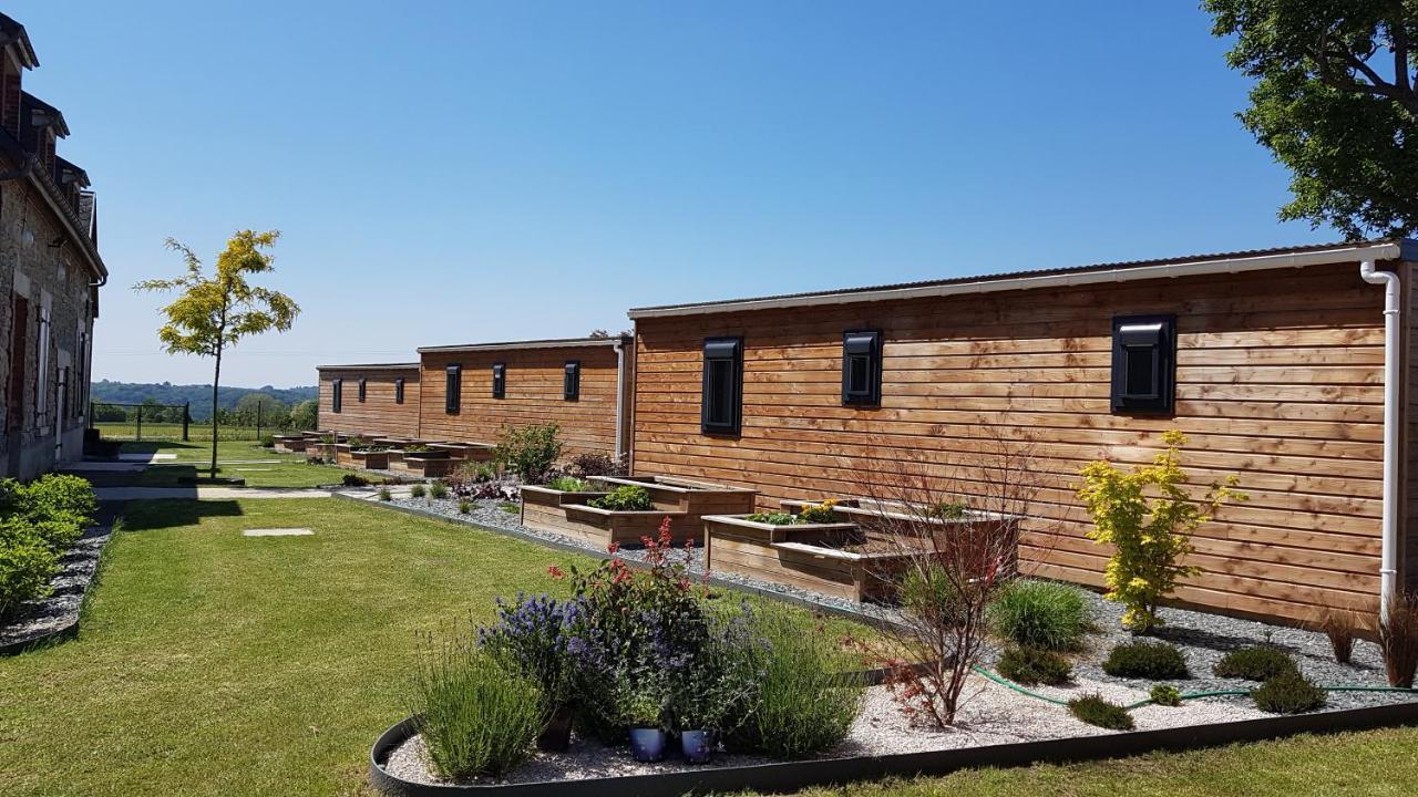 Ferme Du Chateau Monampteuil Exterior photo