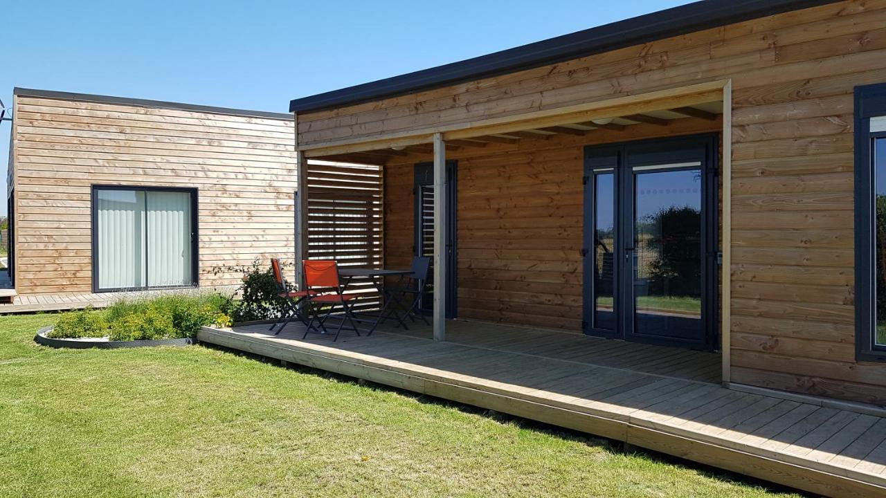 Ferme Du Chateau Monampteuil Exterior photo