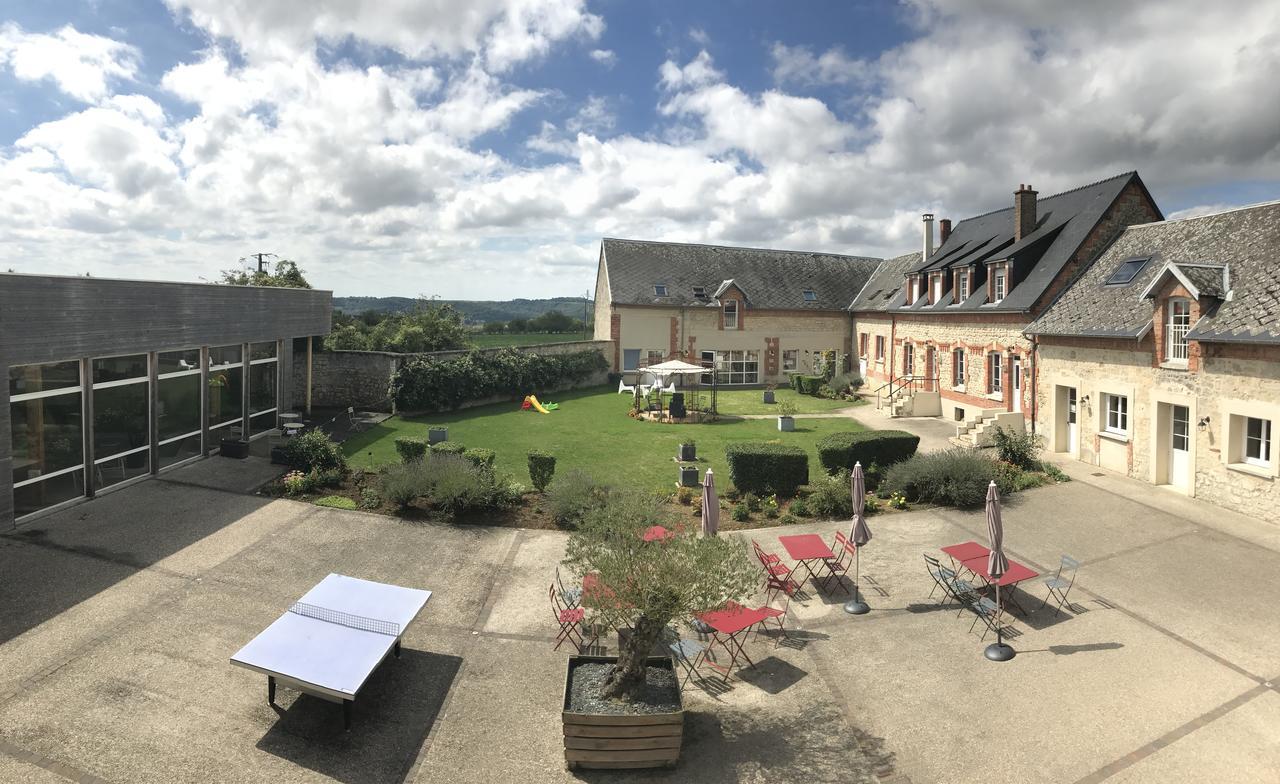 Ferme Du Chateau Monampteuil Exterior photo